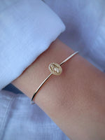 Load image into Gallery viewer, Madonna bangle

